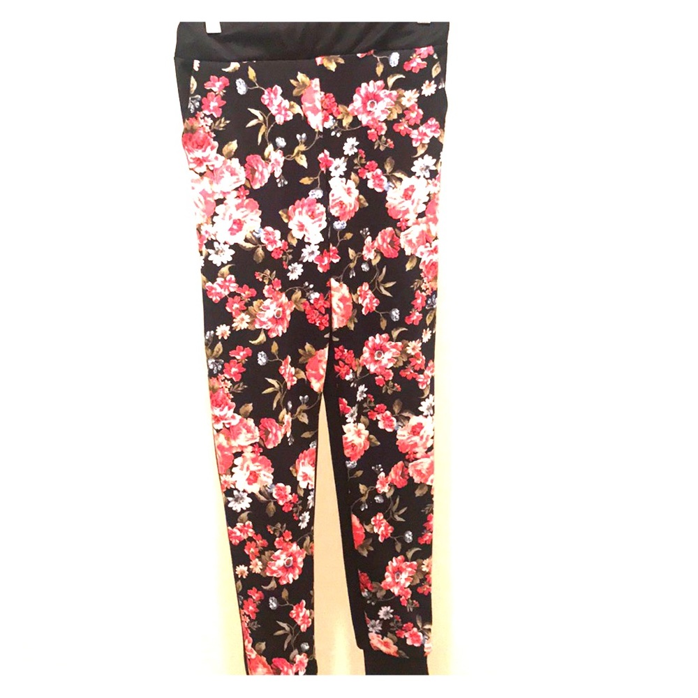 Black floral pants